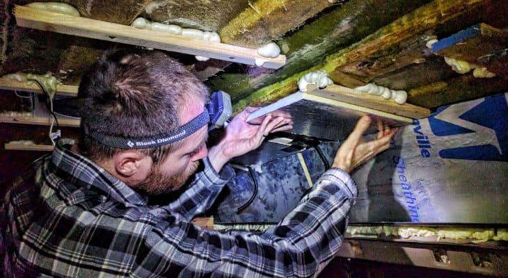 installing-ceiling-insulation