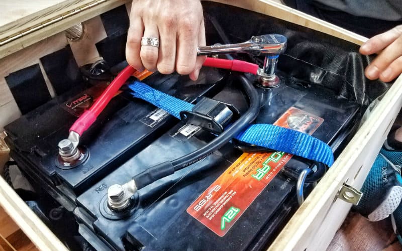 wiring together two car batteries