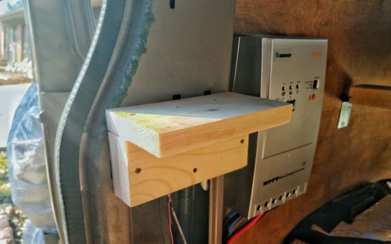 van bed support shelf top