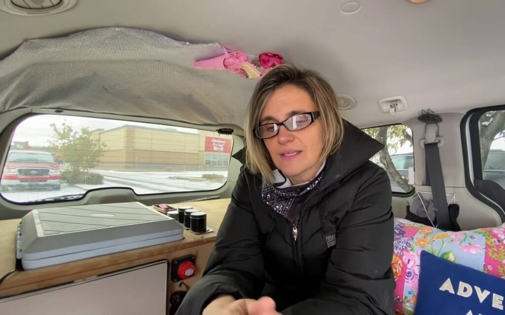 @helenwheels66 Woman in her minivan camper