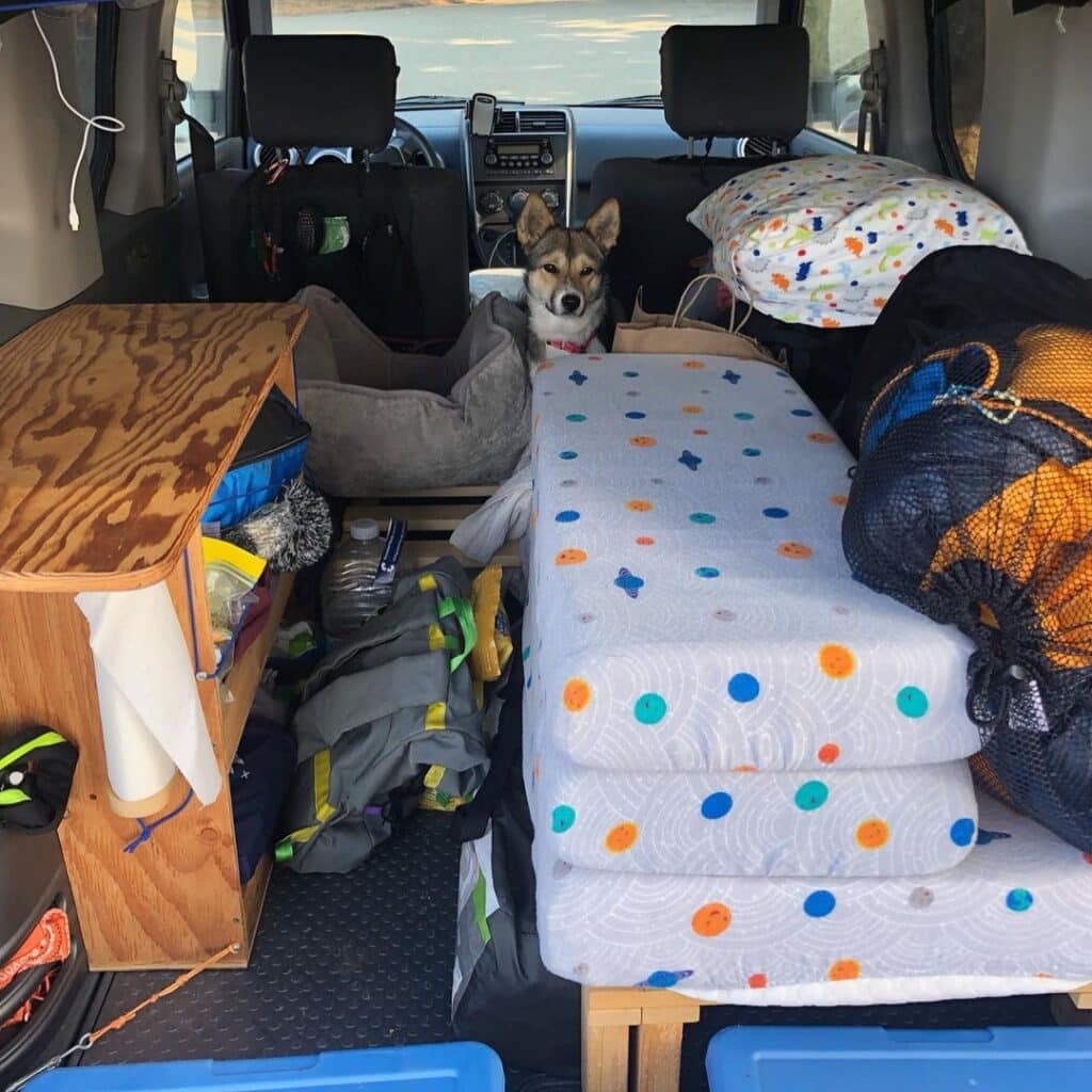 @amyismakingstuff Interior of a honda element micro camper