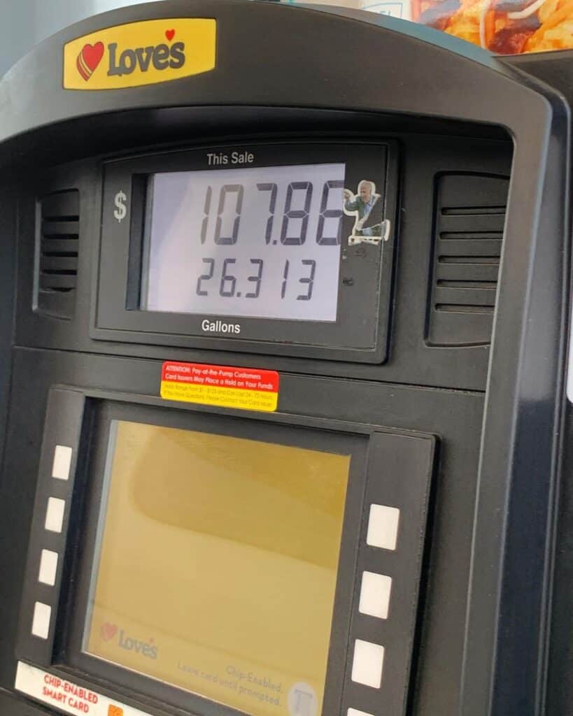 @manzylowry Fuel pump displaying campervan fuel cost