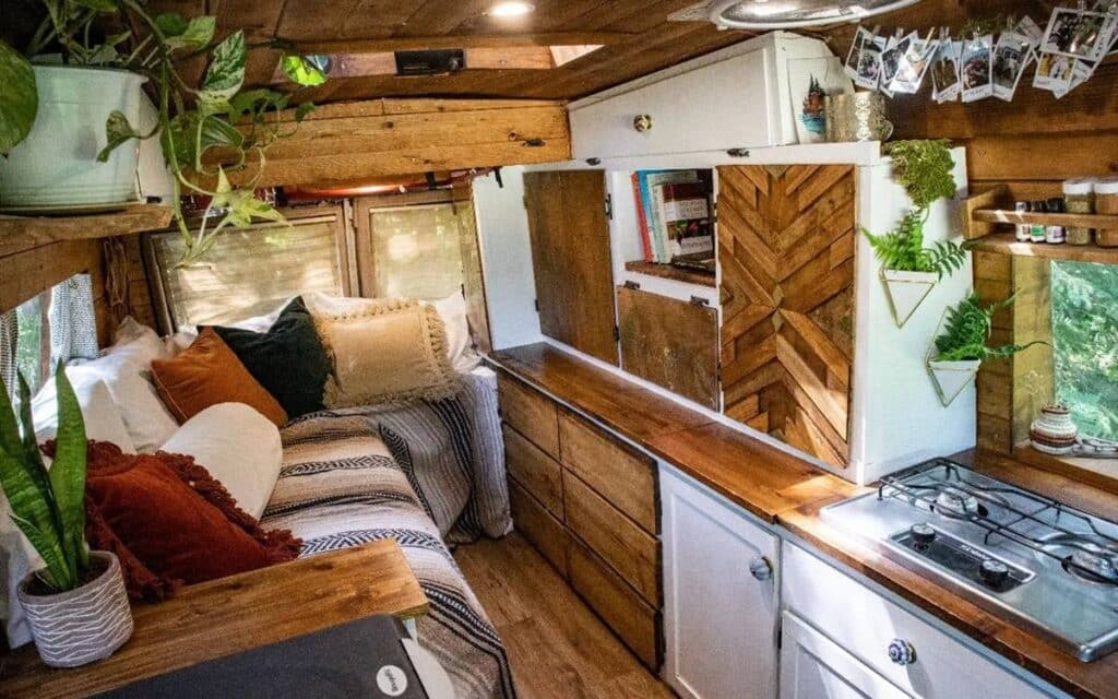 @doratheexplorervan camper van interior