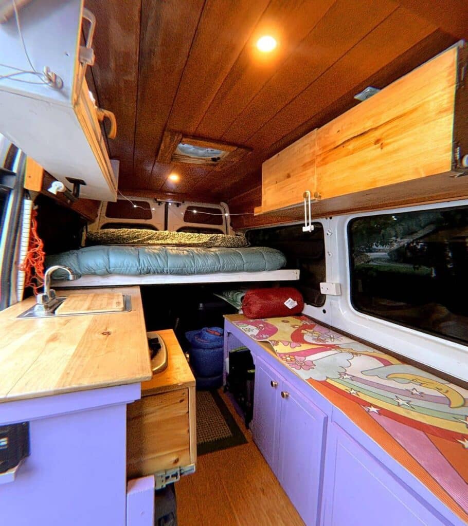 @onemorevanfam Cozy van interior