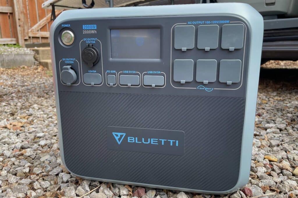 La meilleure batterie pour vivre en van aménagé ? ⚡️ (Bluetti AC200P) 