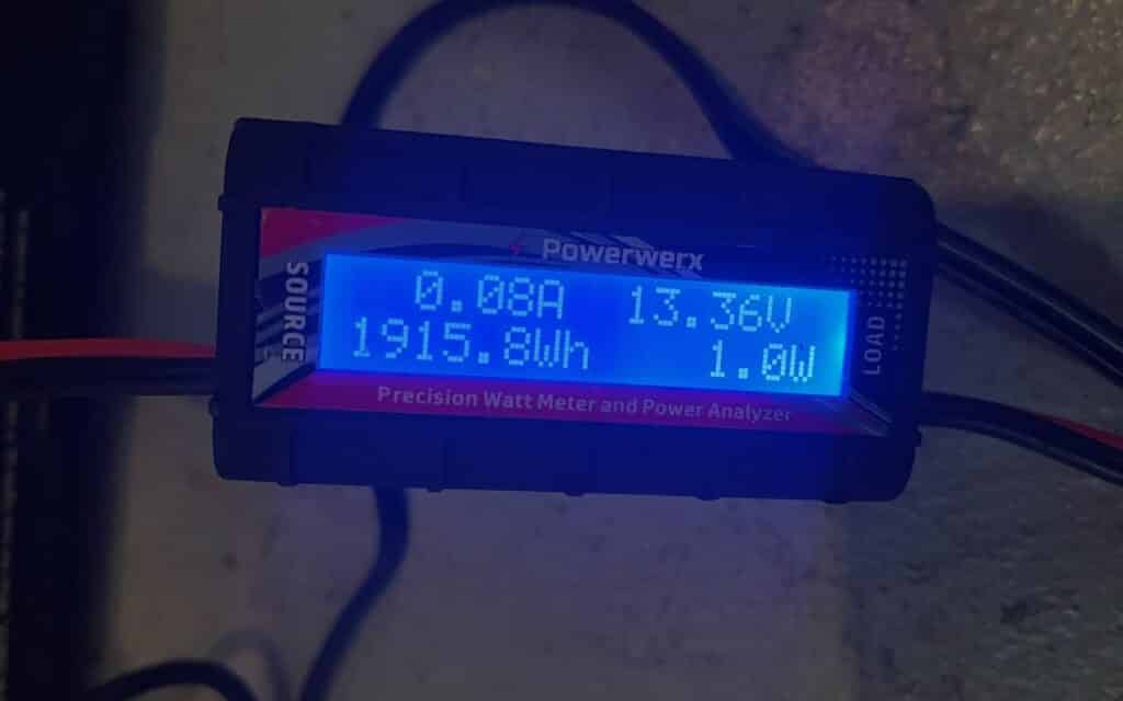 dc watt meter testing the power consumption of the iceco vl35 pros refrigerator